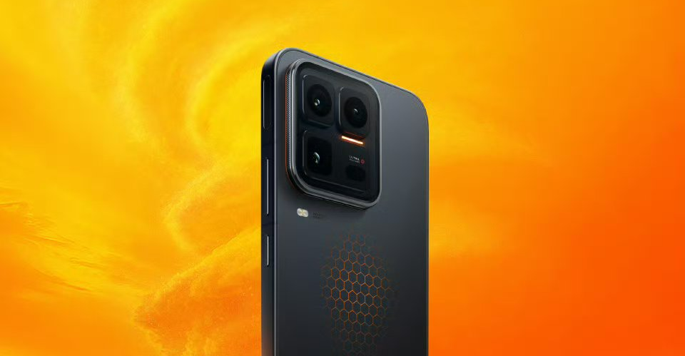 Captivating iQOO 15 Ultra Colors and Sci-Fi Inspired Smartphone Look